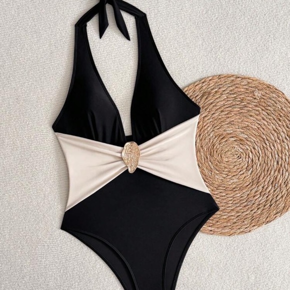 Swim Chiccia Contrast Color V-Neck Backless Sexy Fashion One-Piece Swimsuit - Picture 3 of 3